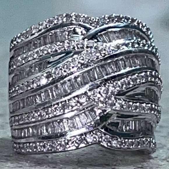 1.5ct Diamond Baguette Sterling Silver Ring Sz 5 - Picture 9 of 9